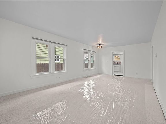 5th image of 1006 S 4th St