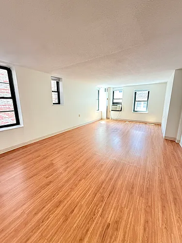 78B Westland Ave #304 Photo 1