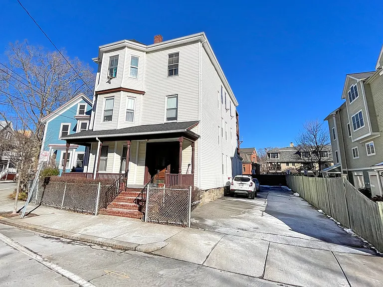 86 Chestnut St — Photo 26