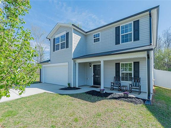 4th image of 501 Caden Village Cir