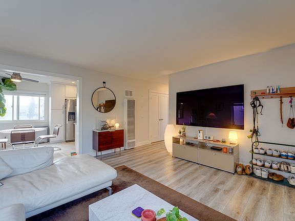 3rd image of 5055 Mission Blvd