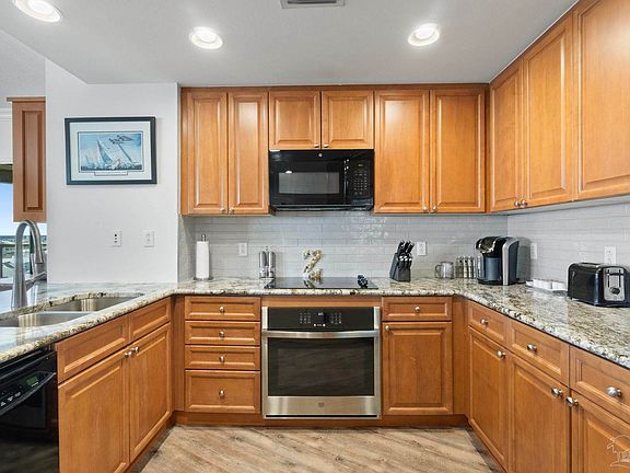 5th image of 4 Portofino Dr Suite 907