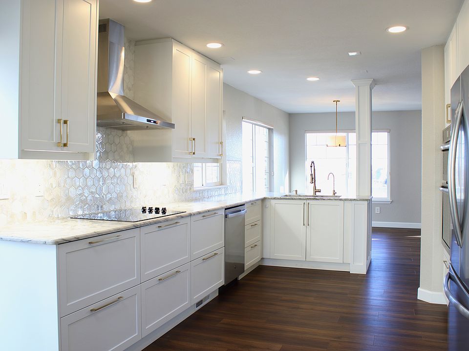 1st image of 4713 Spyglass Dr