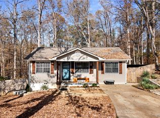 4704 Oak Hill Dr, Northport, AL 35473