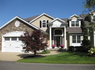 4 Callaway Dr, Middleton, MA 01949