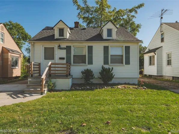 6761 Ziegler St, Taylor, MI 48180