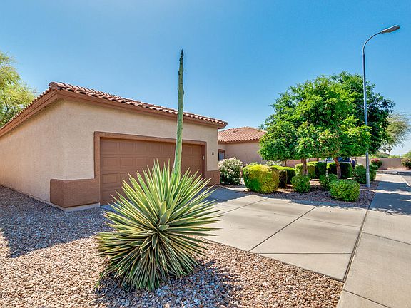 3rd image of 6720 E Encanto St Unit 51