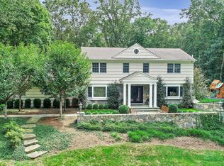 11 Saddle Ct, Bedford, NY 10506