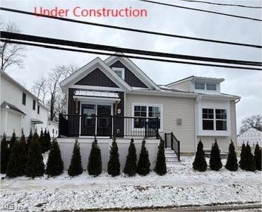 4294 Campus Ct, Eastlake, OH, 44095