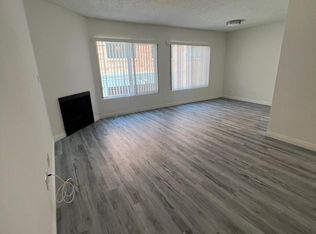 10911 Rochester Ave #101, Los Angeles, CA 90024