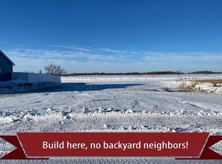 137 Annies Way, Mapleton, ND 58059