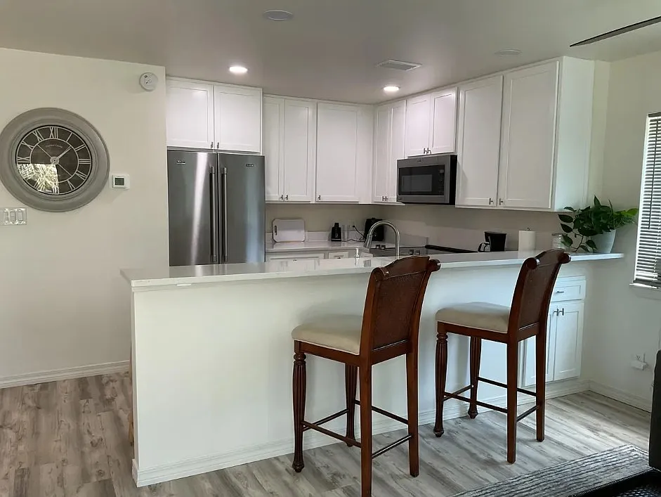 485 Gulf Shore Drive - 101 — Photo 3