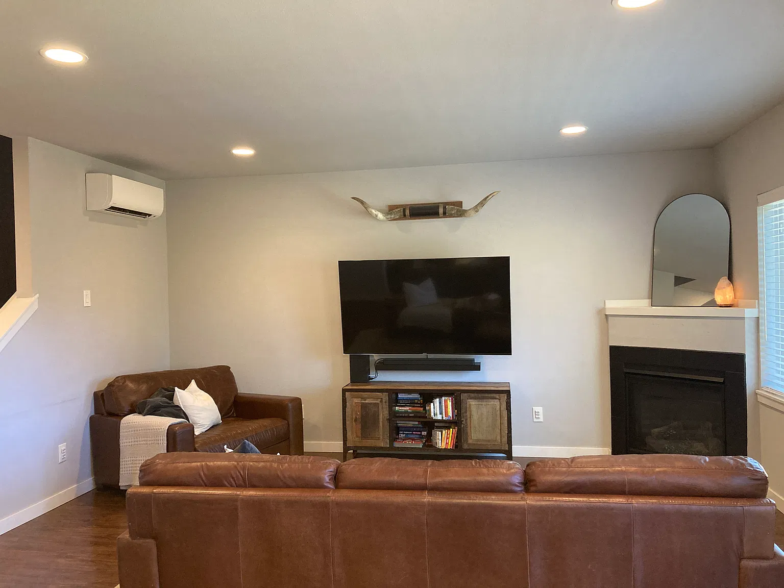 3 bed, 2.5 bath, 1541 sqft, $3,000 — Photo 3