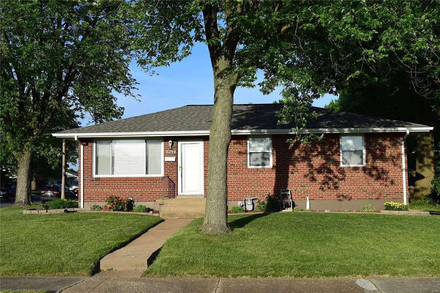 3244 Carlson Ave photo 1