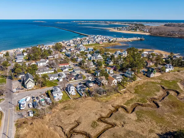 14 Camp Ellis Avenue, Saco, ME 04072