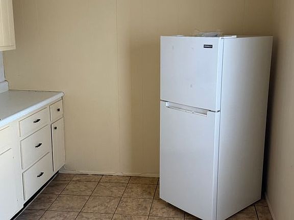 4th image of 18 Packard Ave APT 202