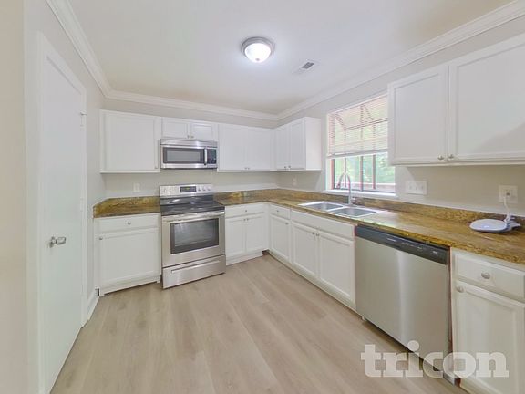 5th image of 5911 Leatherwood Ln