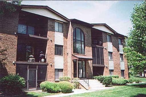 1st image of 13434 W Circle Dr #112