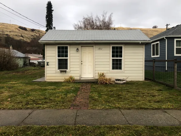 1711 Cedar St, Colfax, WA 99111