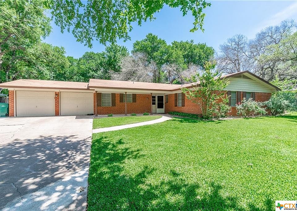 1st image of 105 Turtle Creek Dr