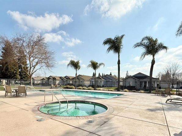 1694 Calhoun Ave, Ripon, CA 95366