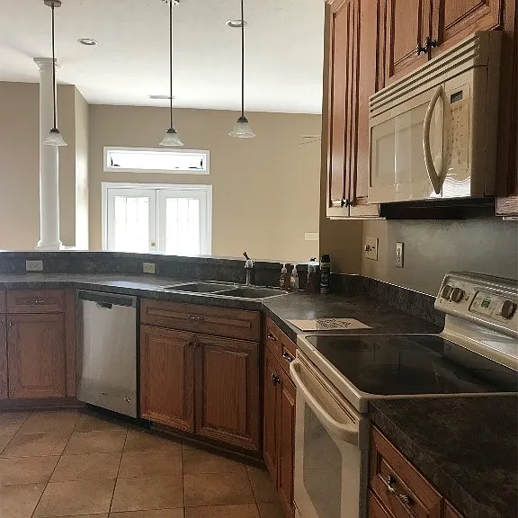 1930 Chancellor Ridge Rd — Photo 8