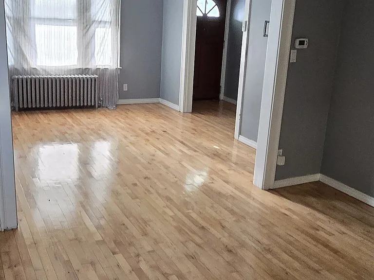 16-18 Newfield Ave #1 — Photo 3