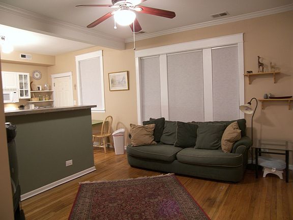 11x13 family room adjoining 11x13 kitchen