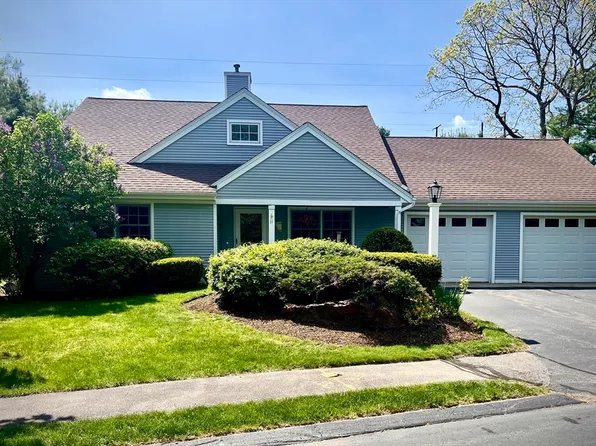 11 Dalton Dr Unit 11, Shrewsbury, MA 01545