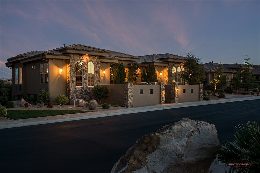 2nd image of 1673 S View Point Dr