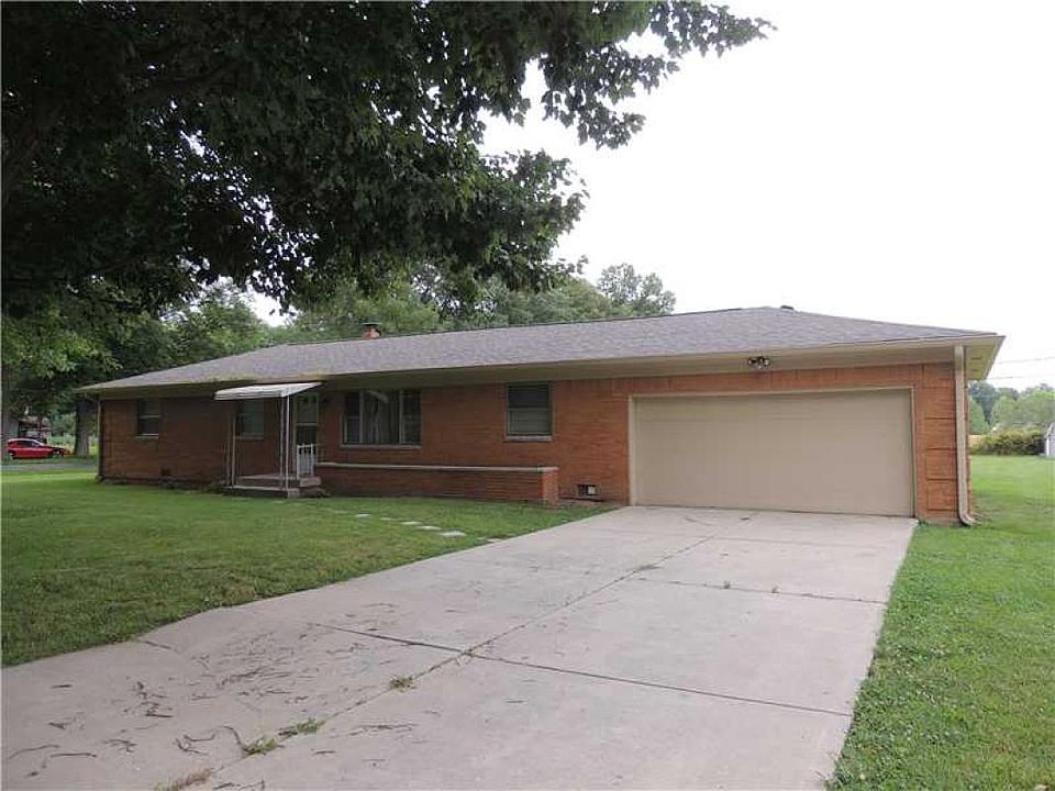 1st image of 2679 S County Road 625 E
