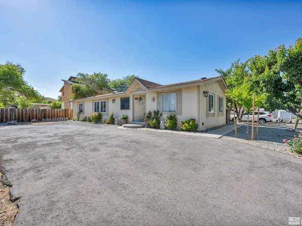 275 W 4th Ave, Sun Valley, NV 89433