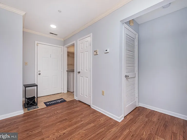 5971 Millrace Ct #E102 — Photo 15