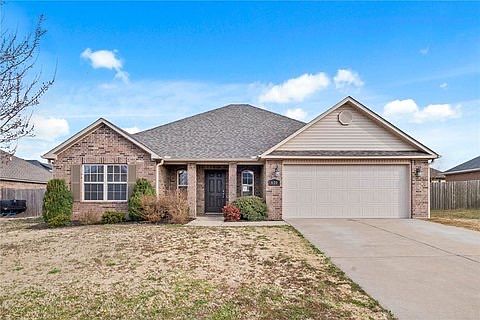 1st image of 630 Saddlehorn Dr