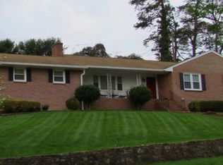 2502 Sprucewood Rd SW, Roanoke, VA 24015