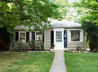 10224 Day Ave, Kensington, MD 20895