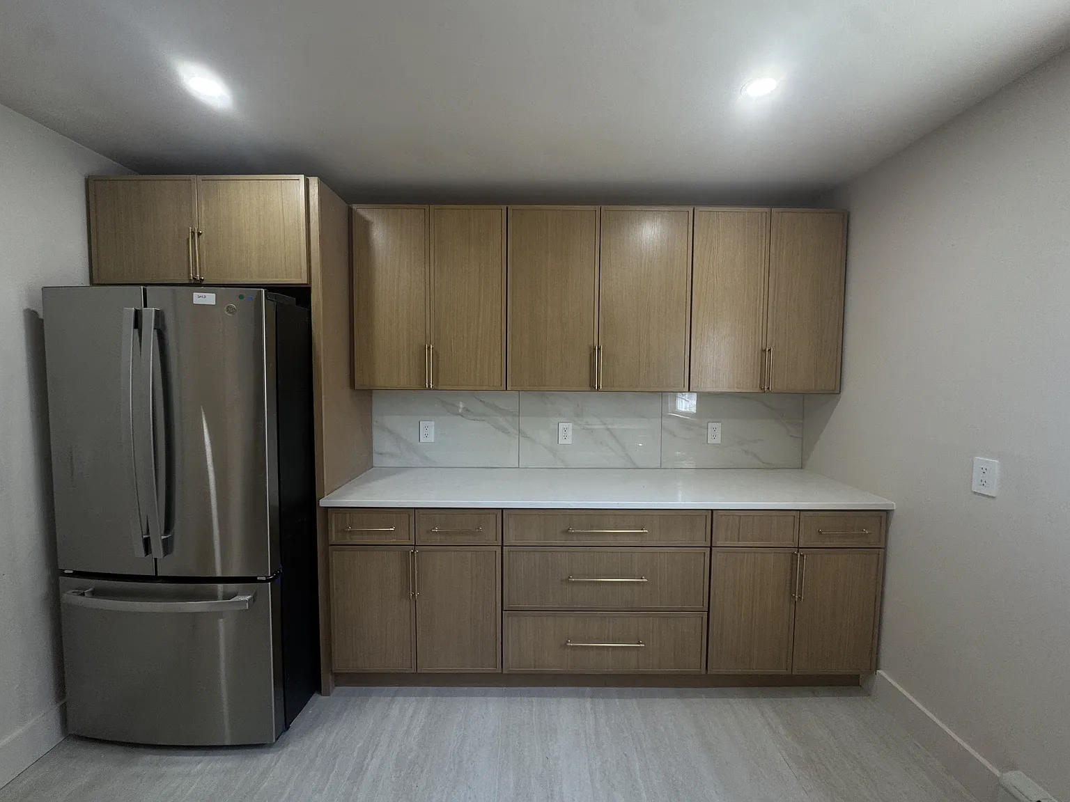 3 bed, 1200 sqft, $3,500 — Photo 4