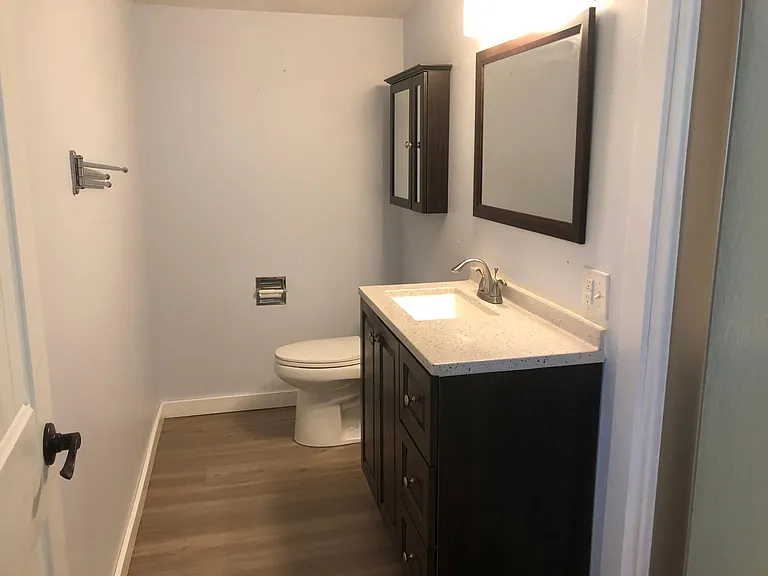 1007 NW Bryant St — Photo 9