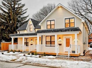 72 Centre St, Aurora, ON L4G 1J8