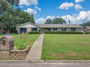 901 Dogwood Ridge Dr, Diboll, TX 75941