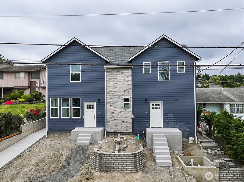 4th image of 2317 22nd Avenue S