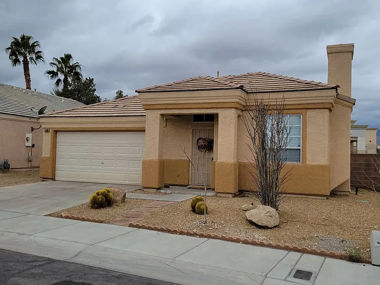 3305 Hillingdon Ct — Photo 1