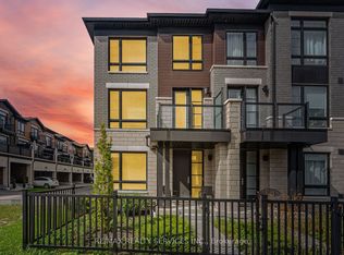 274 Carnwith Dr E, Whitby, ON L1M2K8