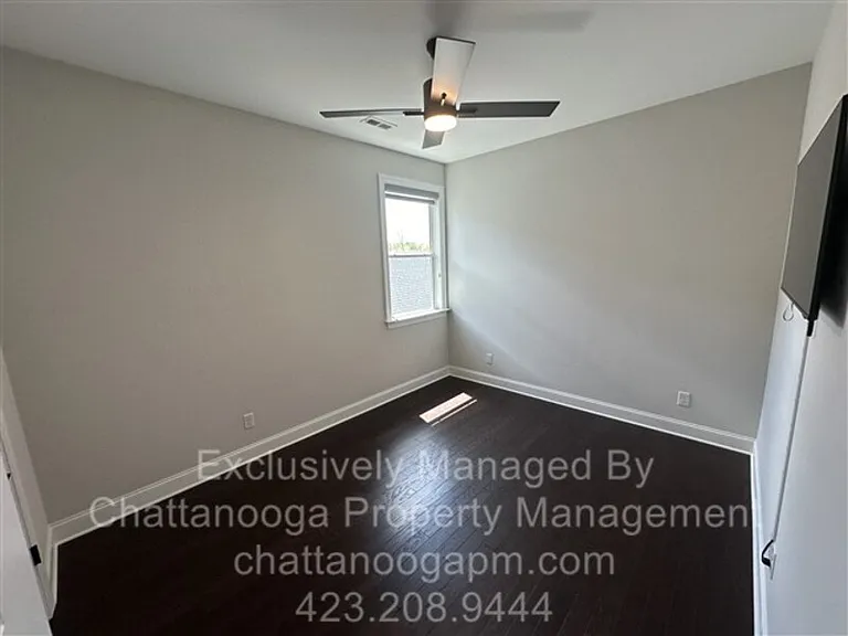 1526 Bowtie Rd — Photo 26