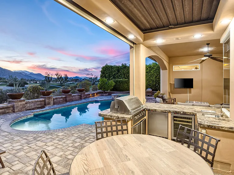 55705 Turnberry Way — Photo 36