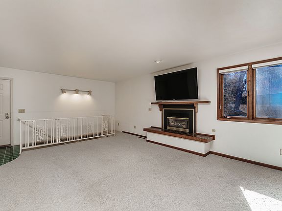 2nd image of 1020 13th St W