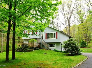 273 Chipperfield Dr, Effort, PA 18330