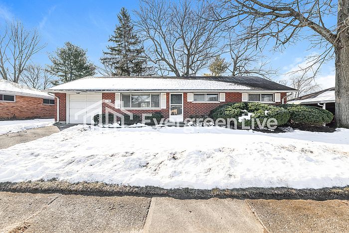 1st image of 2162 Burnside Dr