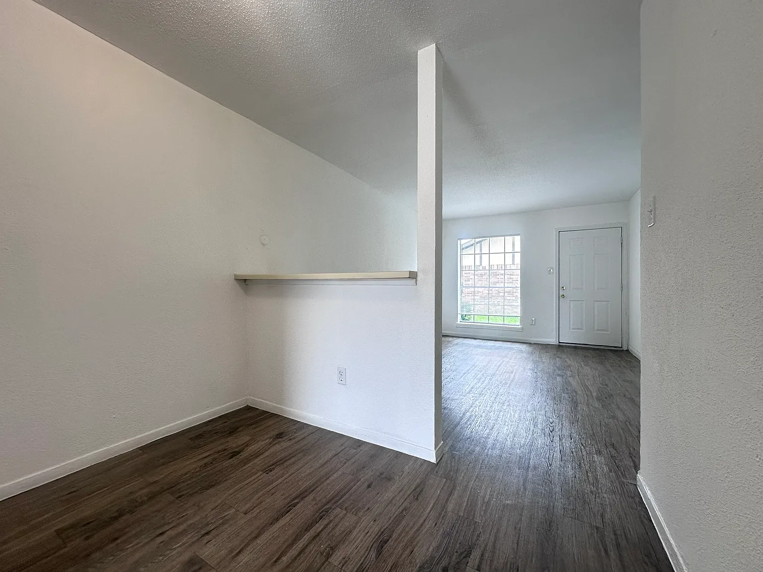 Timber Crossing Apartments — Photo 3