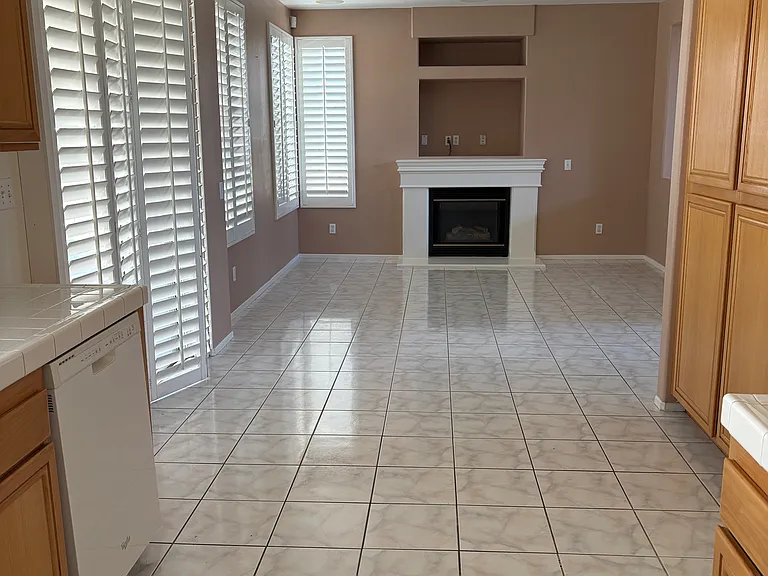 16608 Brambleberry Ct — Photo 6